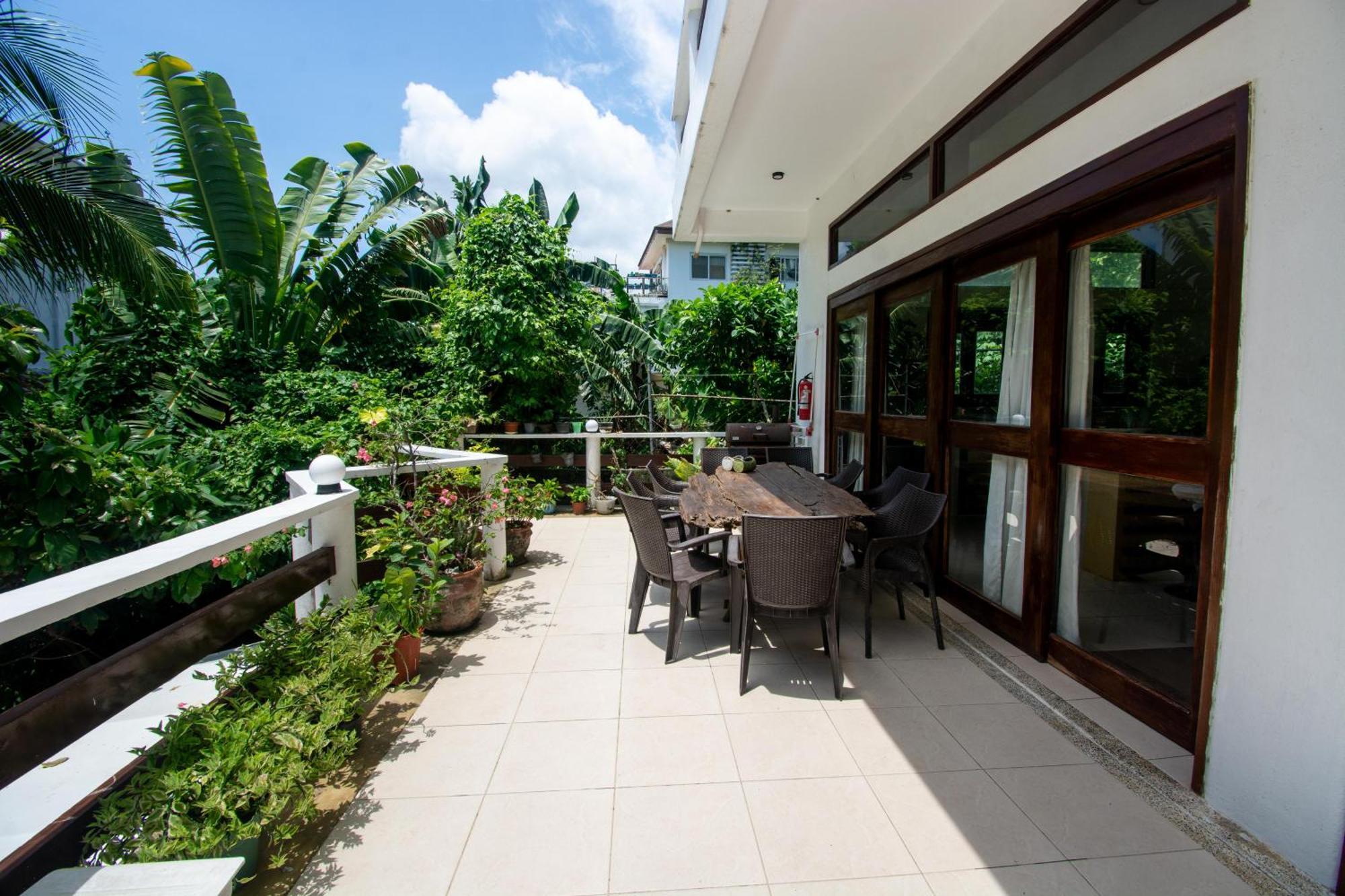 Babosam Apartments Boracay Island Exteriör bild
