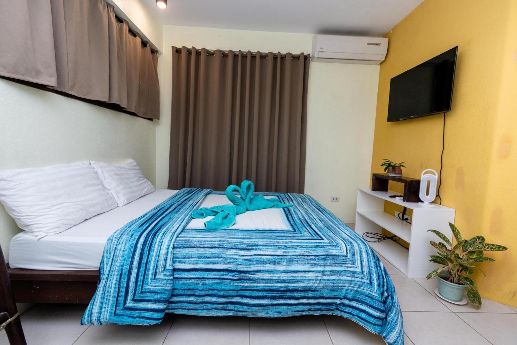 Babosam Apartments Boracay Island Exteriör bild