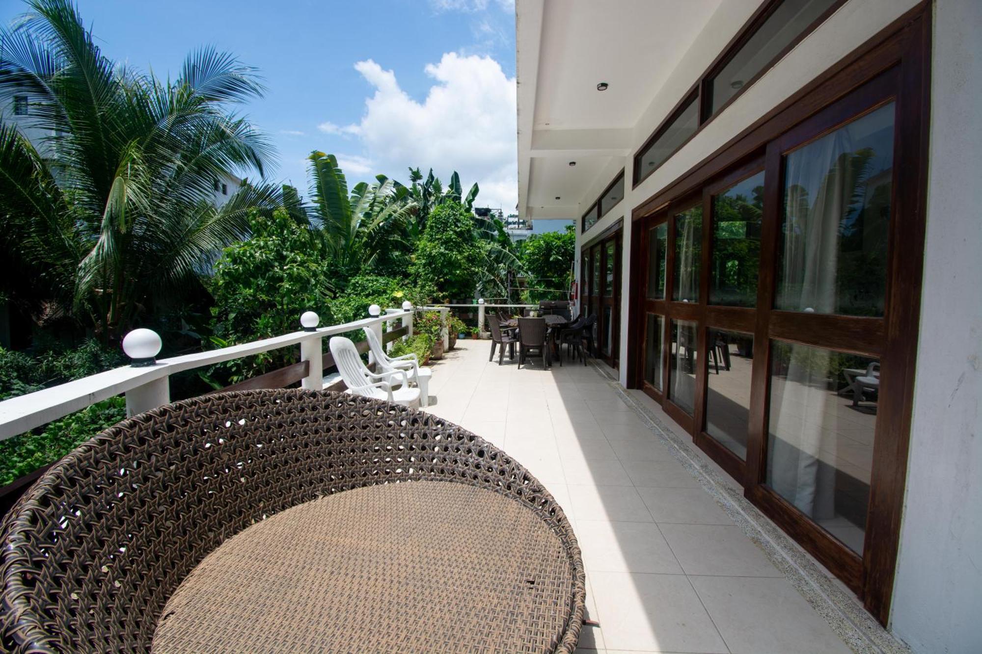 Babosam Apartments Boracay Island Exteriör bild