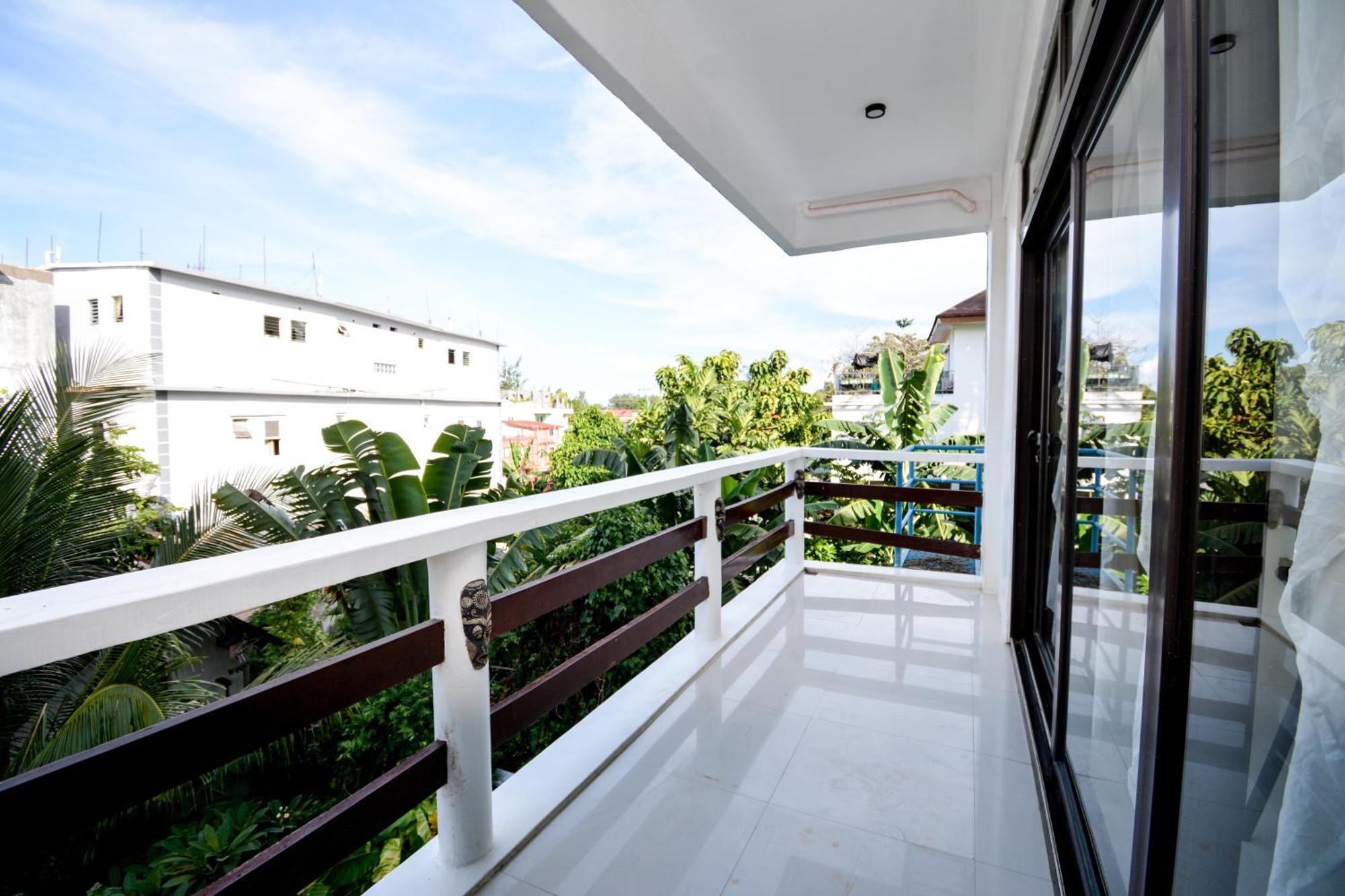 Babosam Apartments Boracay Island Exteriör bild